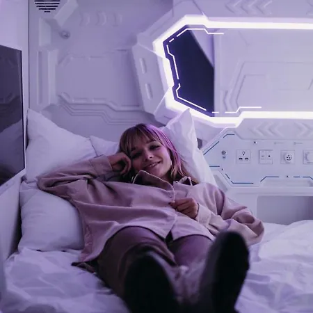 Monotel Khreshchatyk Kapslový hotel 2*